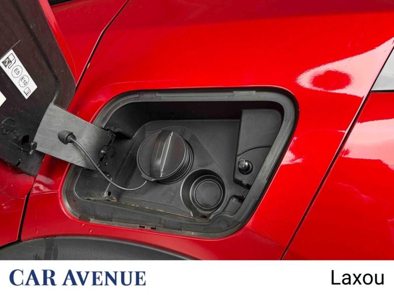 Used PEUGEOT 2008 1.2 Hybrid 145ch GT e-DCS6 2025 Rouge Elixir (S) € 32290 in Nancy