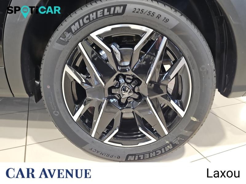 Used PEUGEOT 5008 Hybrid 145ch Allure e-DCS6 2025 Noir Perla Nera (M) € 35682 in Nancy