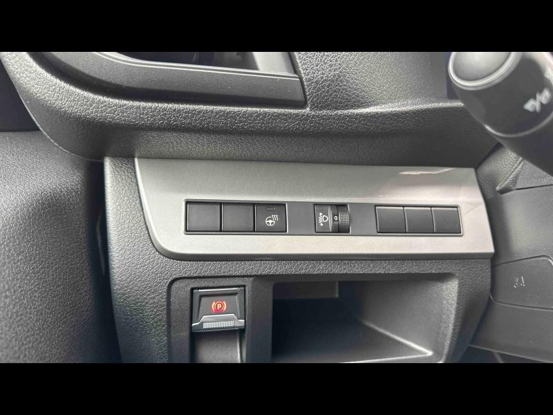 Occasion PEUGEOT Expert Fg M 2.2 Diesel 180ch Cabine Approfondie Fixe Pack Premium Connect automatique 2025 Gris Titane métal 40600 € à Nancy