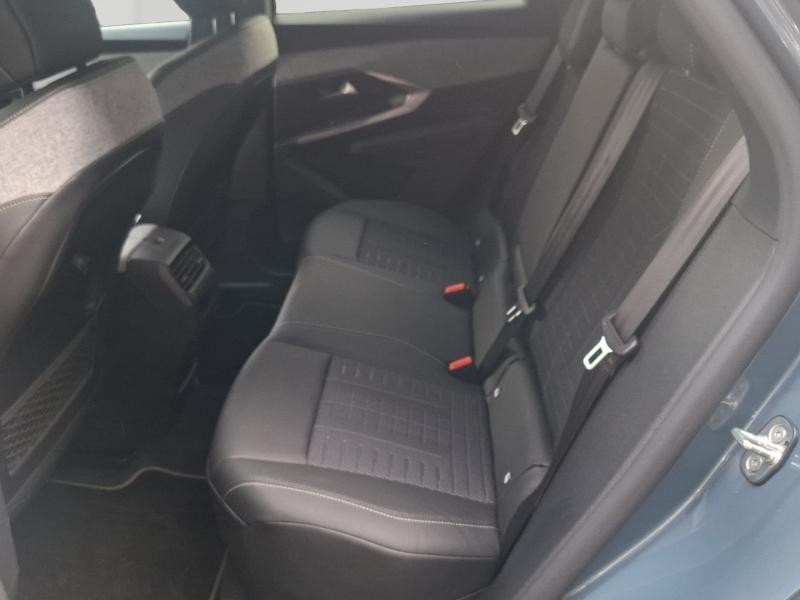 Used PEUGEOT 3008 1.2 Hybrid 145ch GT e-DCS6 2025 Bleu Ingaro (M) € 38990 in Nancy