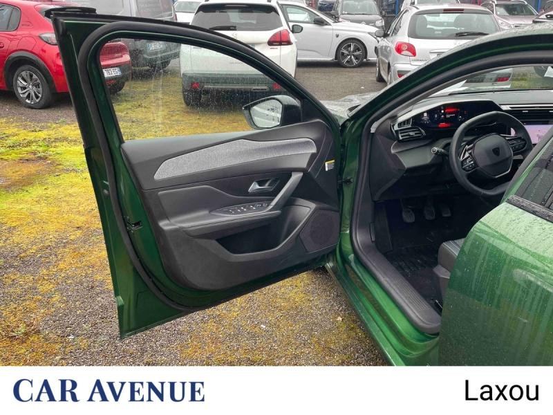 Used PEUGEOT 308 1.2 PureTech 130ch S&S Allure Pack 2021 Vert Olivine (M) € 14846 in Nancy