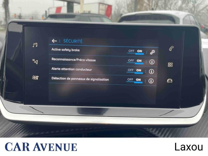 Used PEUGEOT 208 1.2 PureTech 75ch S&S Style 2021 Blanc Banquise (O) € 11904 in Nancy