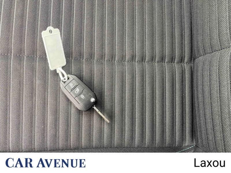 Used PEUGEOT 208 1.2 PureTech 75ch S&S Style 2021 Blanc Banquise (O) € 11904 in Nancy