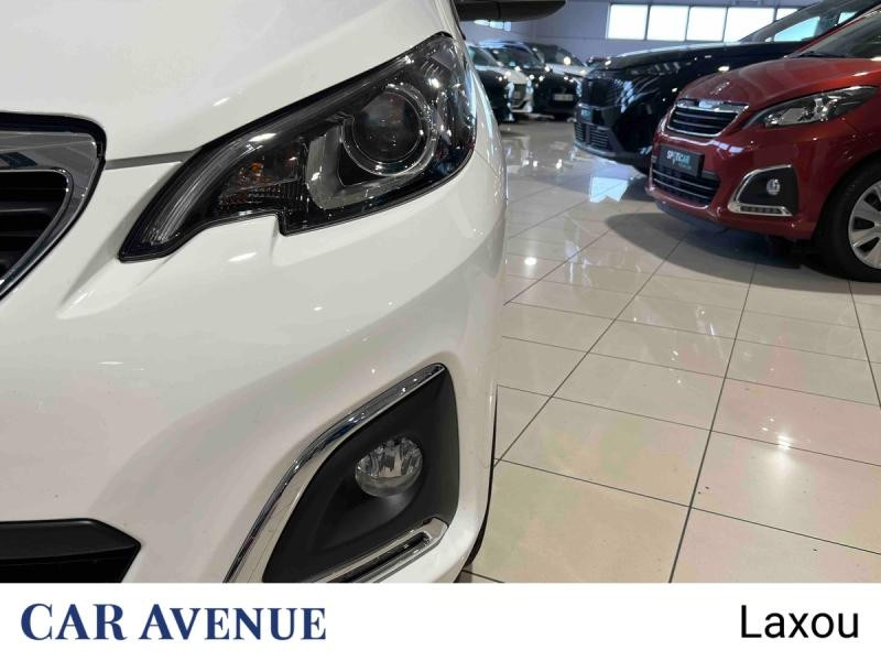 Used PEUGEOT 108 VTi 72 Allure S&S 4cv 5p 2022 Blanc Oural (O) € 12198 in Nancy