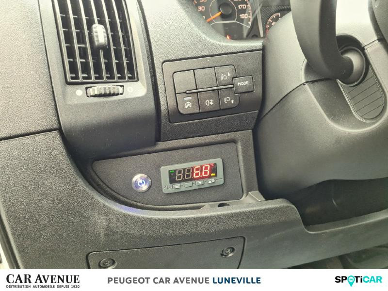 Occasion PEUGEOT Boxer Fg 435 L1H1 37 KW Premium ELECTRIQUE 2021 Blanc Icy 54900 € à Nancy