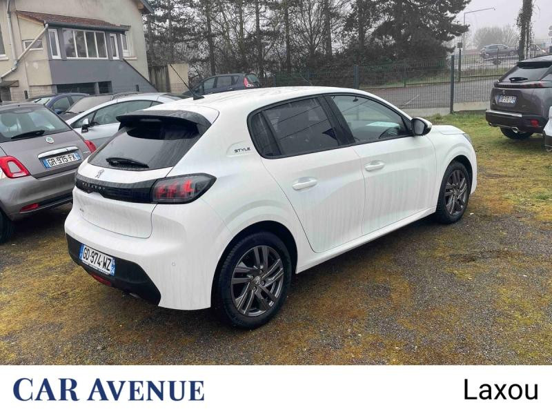 Used PEUGEOT 208 1.2 PureTech 75ch S&S Style 2021 Blanc Banquise (O) € 11904 in Nancy