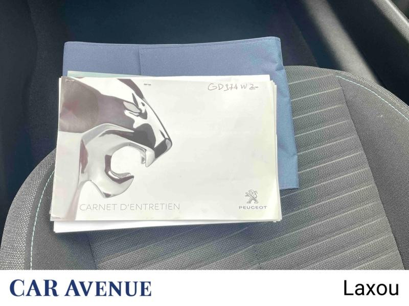 Used PEUGEOT 208 1.2 PureTech 75ch S&S Style 2021 Blanc Banquise (O) € 11904 in Nancy