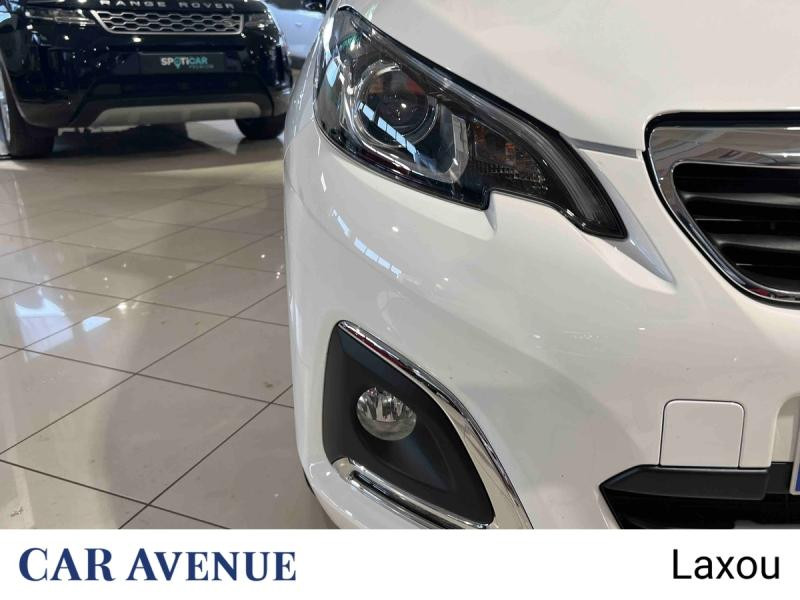 Used PEUGEOT 108 VTi 72 Allure S&S 4cv 5p 2022 Blanc Oural (O) € 12198 in Nancy
