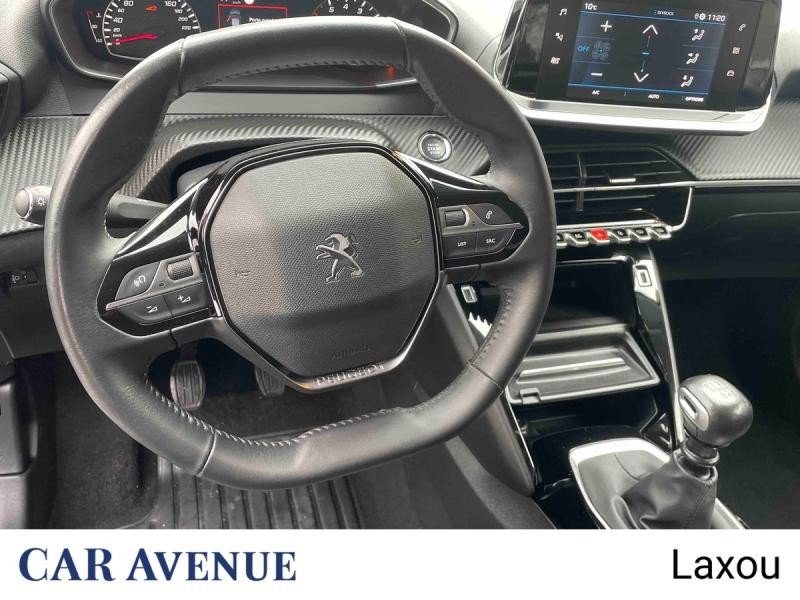 Used PEUGEOT 208 1.2 PureTech 100ch S&S Allure 118g 2021 Bleu Vertigo (V) € 13225 in Nancy