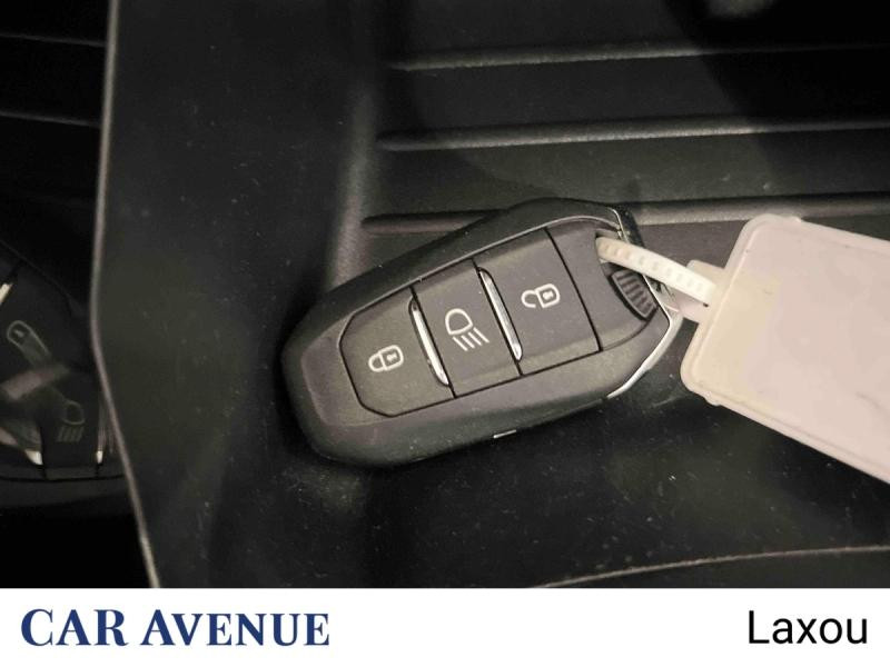 Used PEUGEOT 208 1.2 PureTech 100ch S&S Active 2024 Noir Perla Nera (M) € 12679 in Nancy