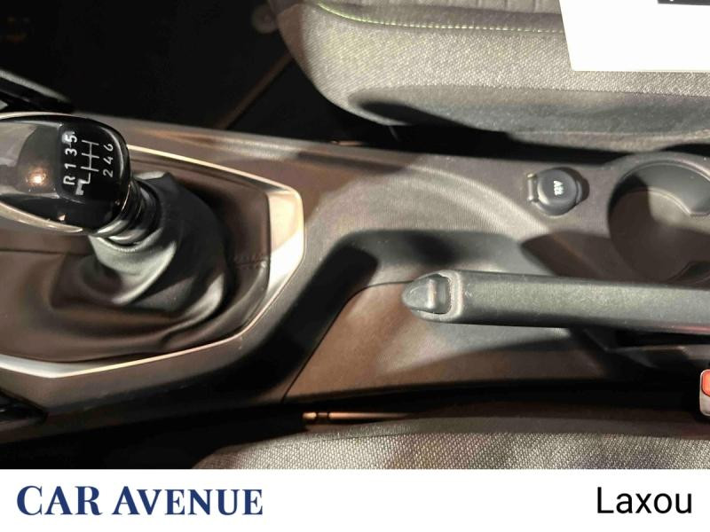 Used PEUGEOT 208 1.2 PureTech 100ch S&S Active 2024 Noir Perla Nera (M) € 12679 in Nancy