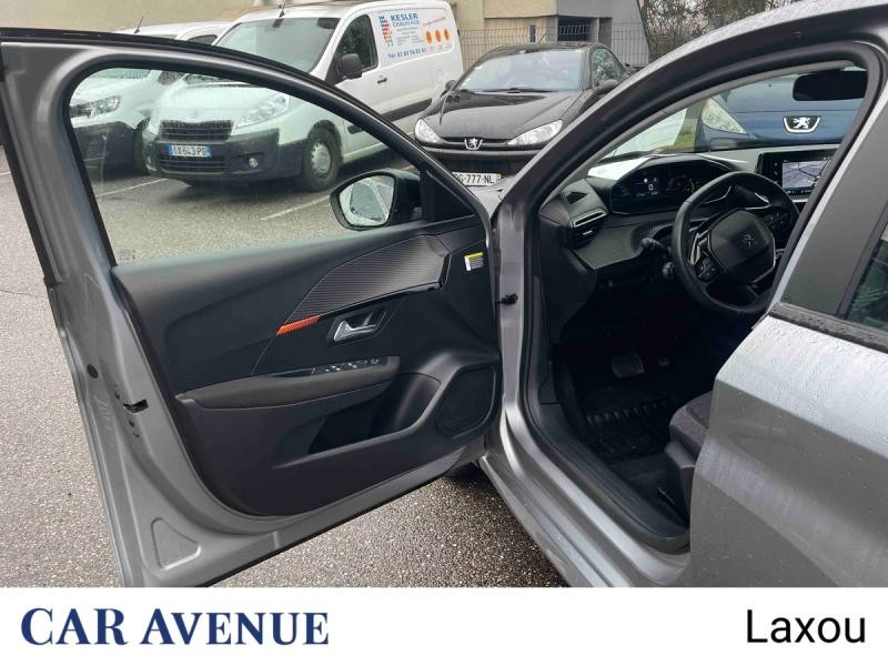 Occasion PEUGEOT 208 e-208 136ch Active Pack 2023 Gris Artense (M) 16678 € à Nancy