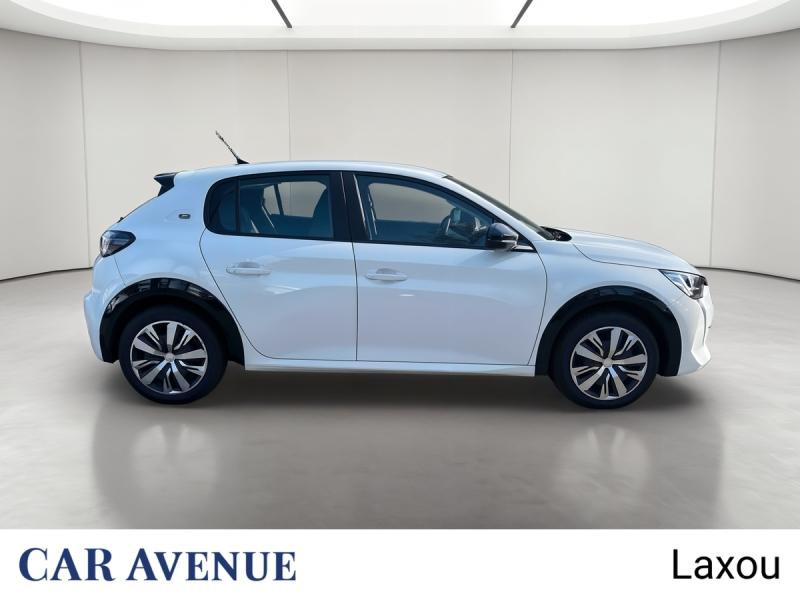 Occasion PEUGEOT 208 e-208 136ch Active 2021 Blanc Banquise (O) 14799 € à Nancy