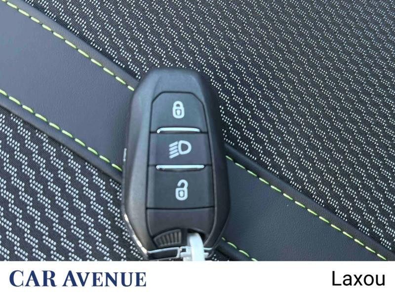 Occasion PEUGEOT 2008 1.2 Hybrid 145ch GT e-DCS6 2025 Gris Artense (M) 31990 € à Nancy