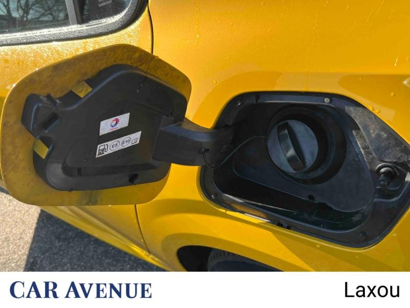 Occasion PEUGEOT 208 1.2 PureTech 100ch S&S Style 2023 Jaune 14282 € à Nancy