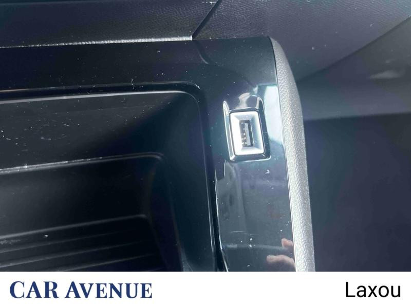 Occasion PEUGEOT 208 1.2 PureTech 100ch S&S Style 2021 Rouge Elixir (V) 12950 € à Nancy