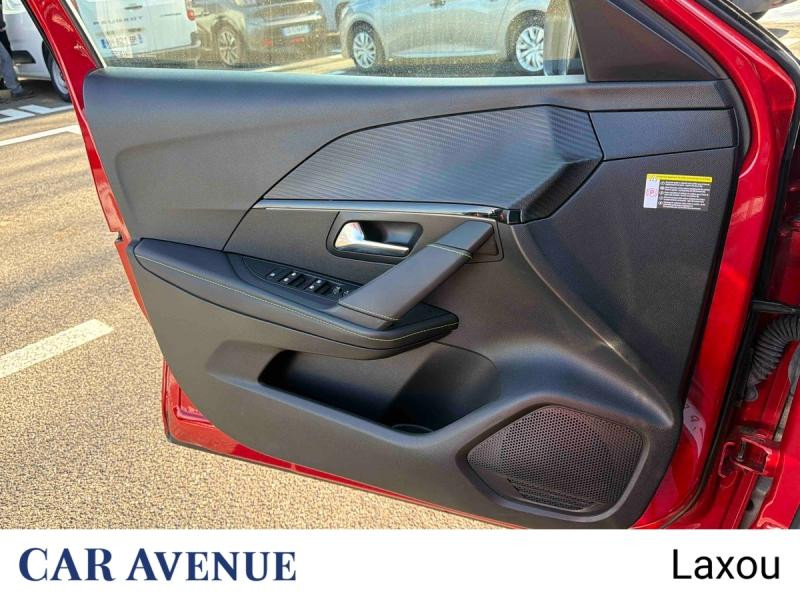 Occasion PEUGEOT 208 e-208 136ch GT Pack 2022 Rouge Elixir (V) 17768 € à Nancy