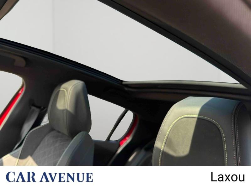 Occasion PEUGEOT 208 e-208 136ch GT Pack 2022 Rouge Elixir (V) 17768 € à Nancy