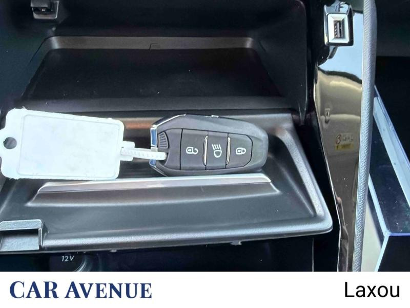 Used PEUGEOT 2008 1.5 BlueHDi 130ch S&S Allure Pack EAT8 125g 2021 Blanc Nacré (N) € 17977 in Nancy