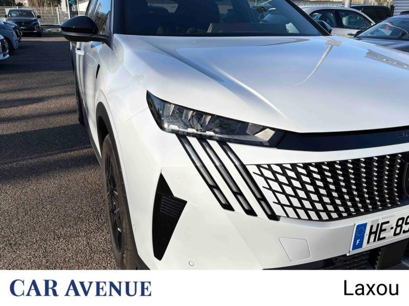 Occasion PEUGEOT 3008 1.2 Hybrid 145ch GT e-DCS6 2025 Blanc Okénite (M) 35520 € à Nancy