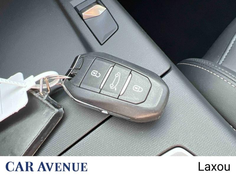 Used PEUGEOT 3008 1.2 Hybrid 136ch Allure e-DCS6 2024 Noir Perla Nera (M) € 28898 in Nancy