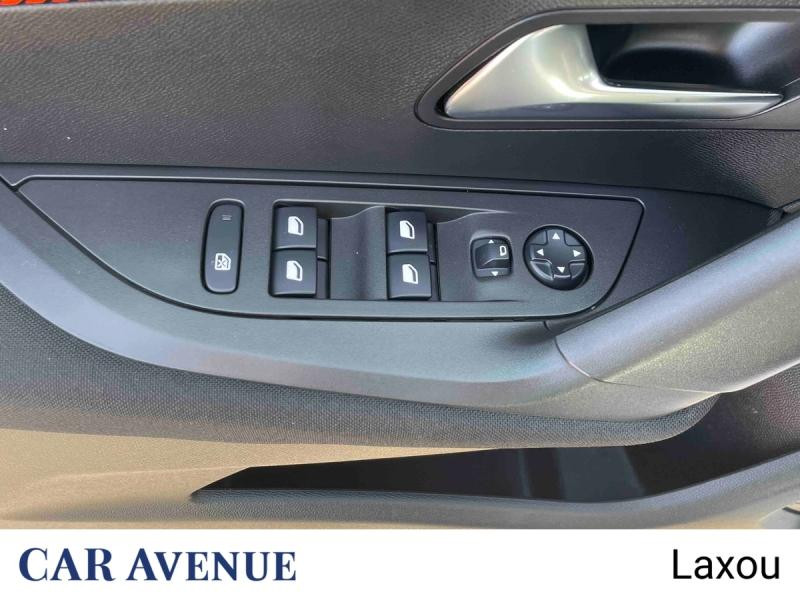 Used PEUGEOT 2008 1.2 PureTech 100ch S&S Active 2020 Blanc banquise (O) € 12749 in Nancy