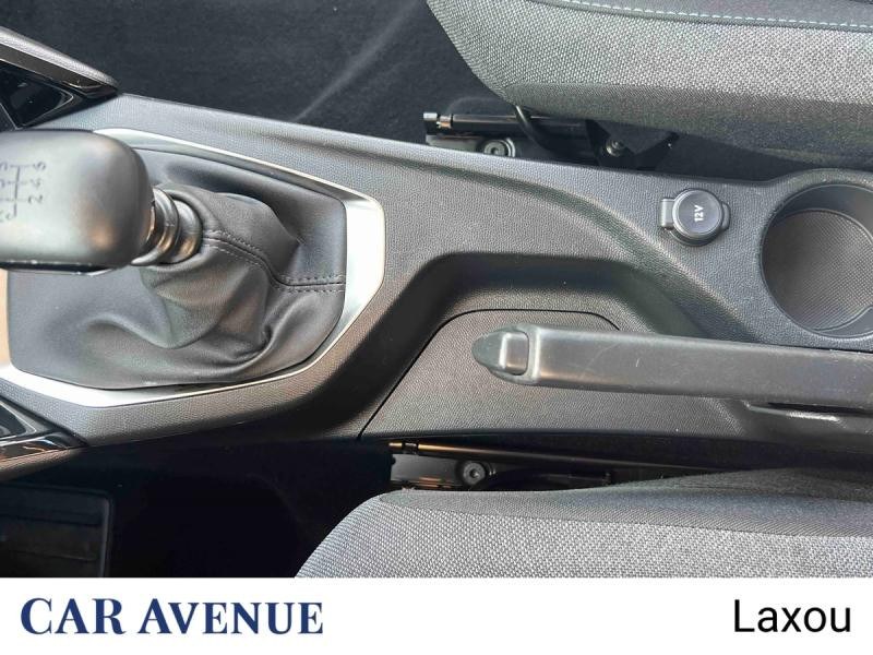 Used PEUGEOT 2008 1.2 PureTech 100ch S&S Style 2022 Blanc Nacré (N) € 15569 in Nancy