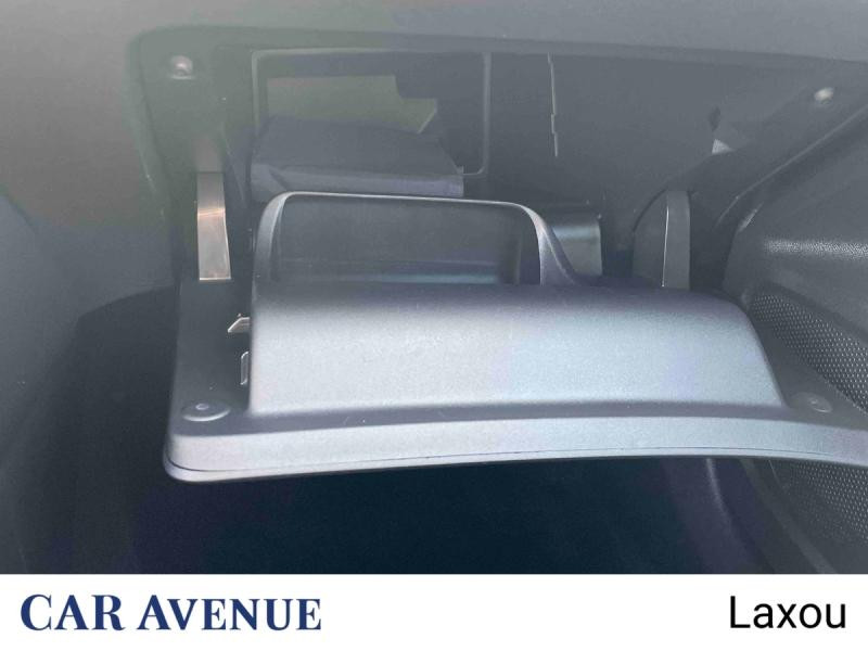 Used PEUGEOT 2008 1.2 PureTech 100ch S&S Active 2020 Blanc banquise (O) € 12749 in Nancy