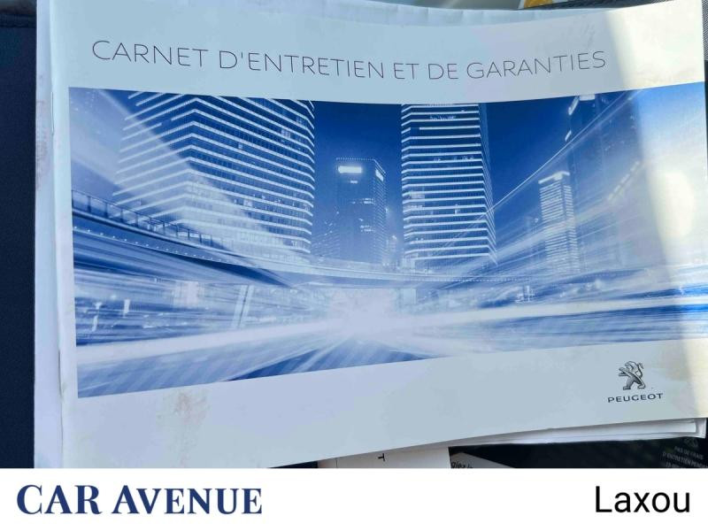 Occasion PEUGEOT 208 1.2 PureTech 110ch Allure S&S 5p 2018 Gris Platinium 9770 € à Nancy