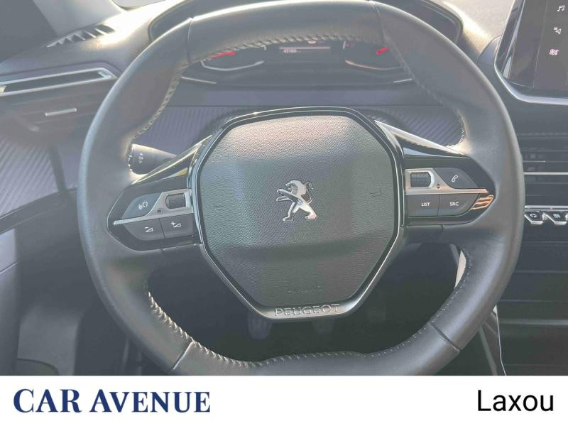 Used PEUGEOT 2008 1.2 PureTech 100ch S&S Style 2022 Blanc Nacré (N) € 15569 in Nancy