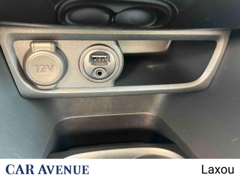 Occasion PEUGEOT 208 1.2 PureTech 110ch Allure S&S 5p 2018 Gris Platinium 9770 € à Nancy