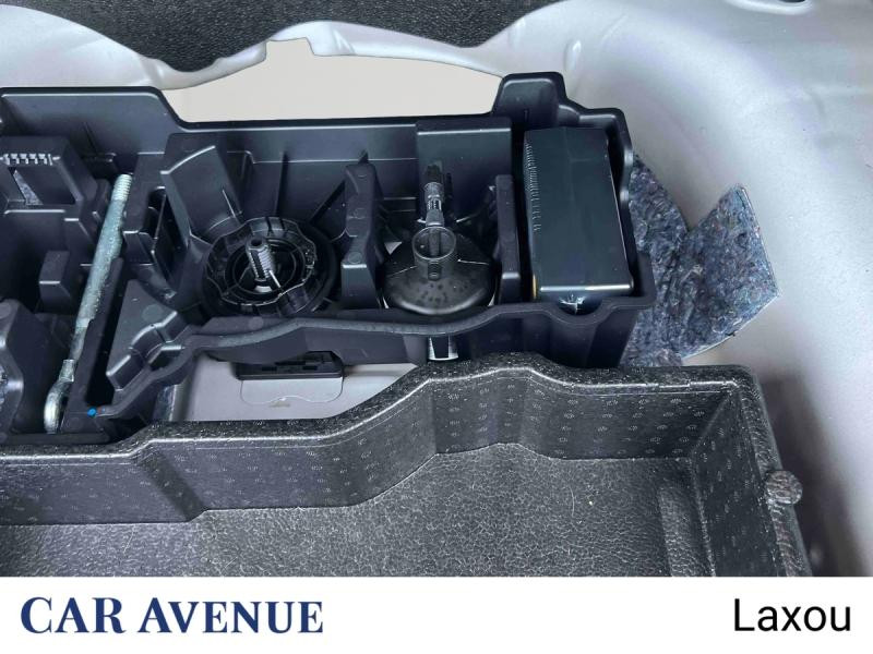 Used PEUGEOT 2008 1.2 PureTech 100ch S&S Style 2022 Blanc Nacré (N) € 15569 in Nancy