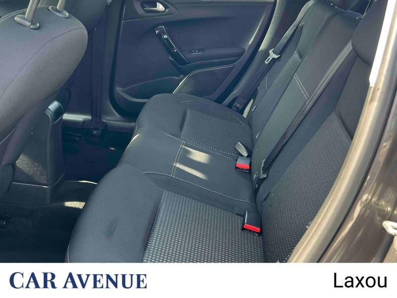 Occasion PEUGEOT 208 1.2 PureTech 110ch Allure S&S 5p 2018 Gris Platinium 9770 € à Nancy