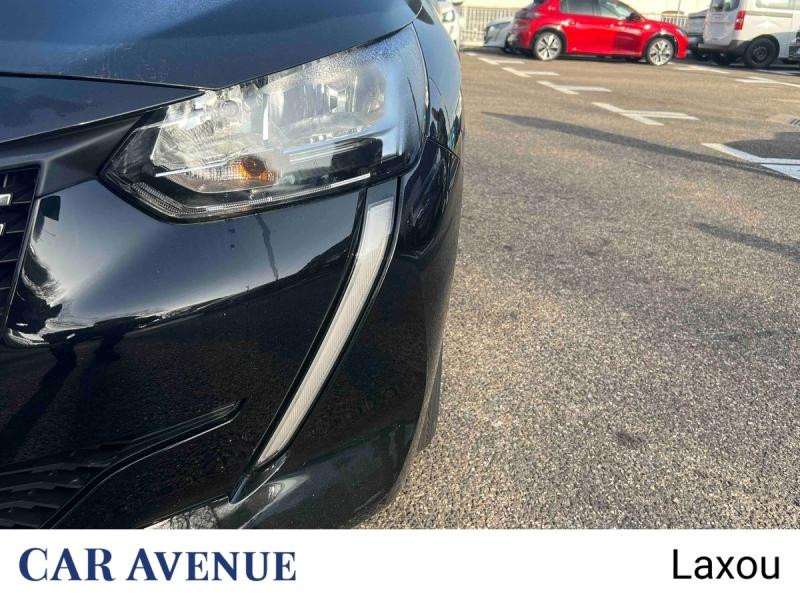Used PEUGEOT 208 1.2 PureTech 75ch S&S Active Pack 2023 Noir Perla Nera (M) € 12394 in Nancy
