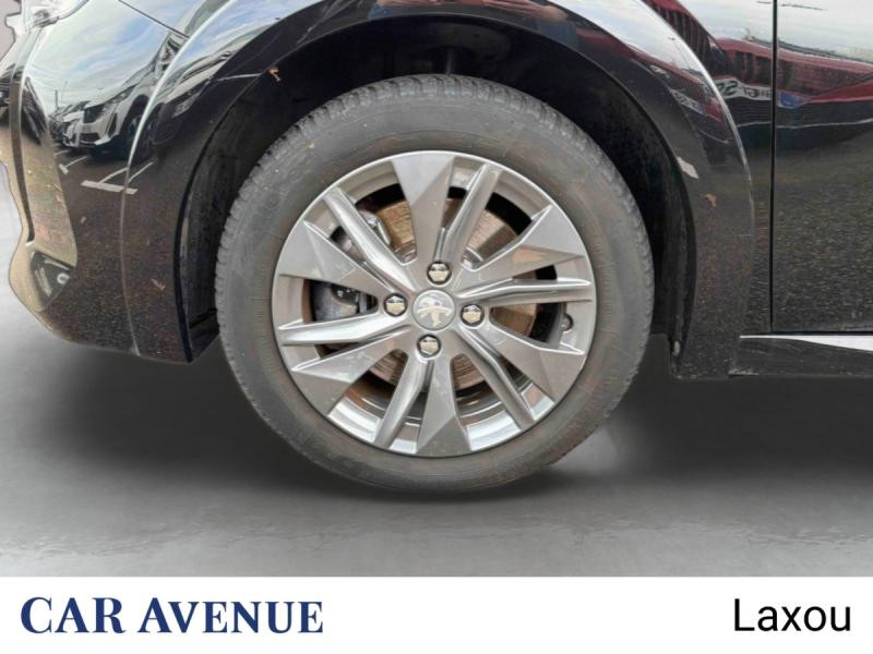 Used PEUGEOT 208 e-208 136ch Active Pack 2021 Noir Perla Nera (M) € 14870 in Nancy