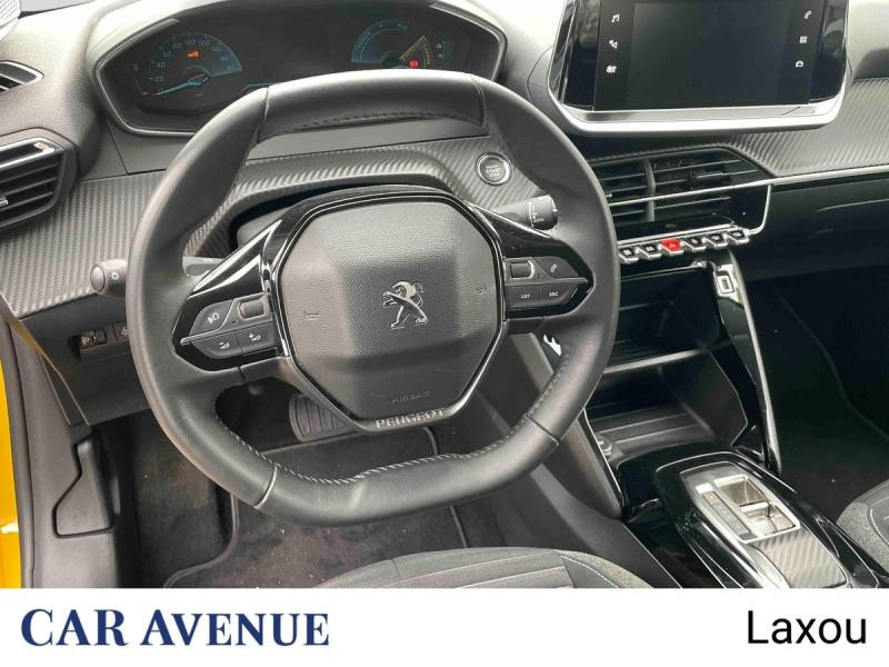 Used PEUGEOT 208 e-208 136ch Style 2022 Jaune € 15591 in Nancy