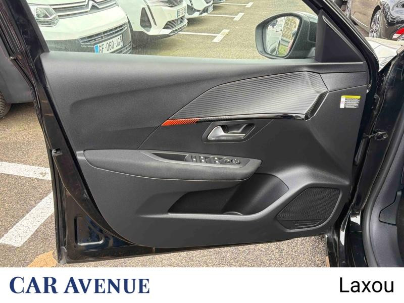 Used PEUGEOT 208 e-208 136ch Active Pack 2021 Noir Perla Nera (M) € 14870 in Nancy