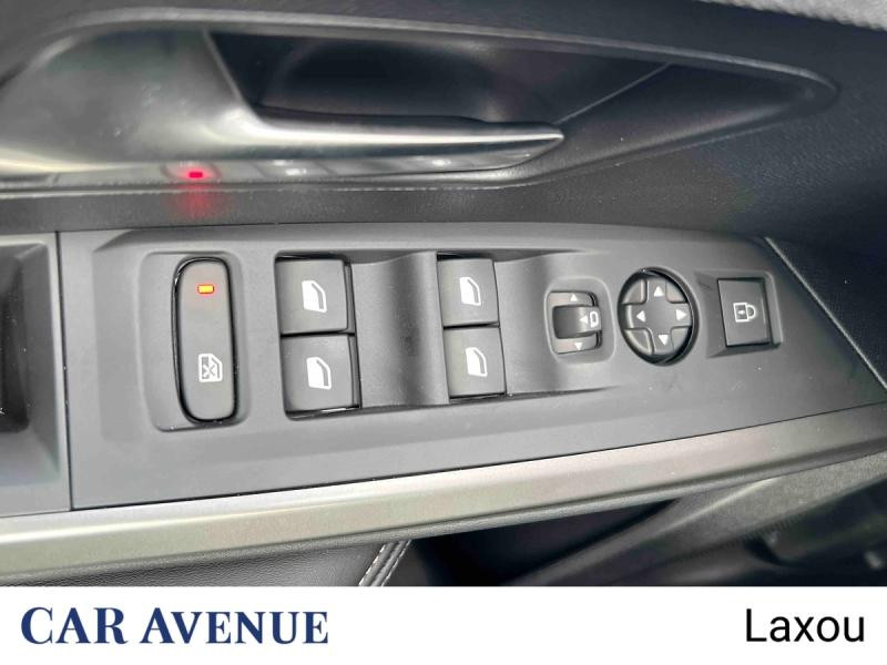 Used PEUGEOT 3008 1.2 Hybrid 145ch Allure e-DCS6 2025 Gris Titane (M) € 32112 in Nancy