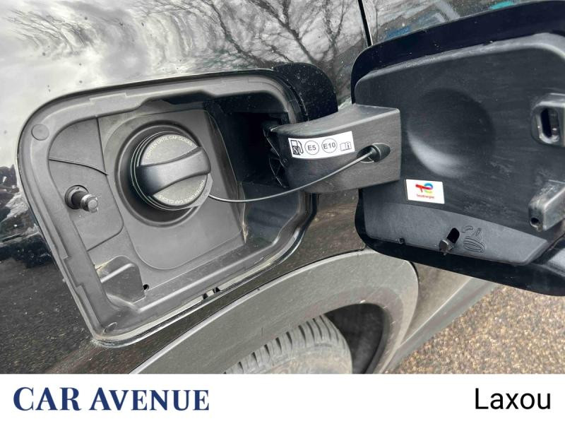 Used PEUGEOT 3008 1.2 Hybrid 136ch GT e-DCS6 2024 Noir Perla Nera (M) € 28012 in Nancy