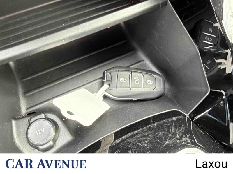 Used PEUGEOT 208 e-208 136ch Active Pack 2021 Noir Perla Nera (M) € 14870 in Nancy