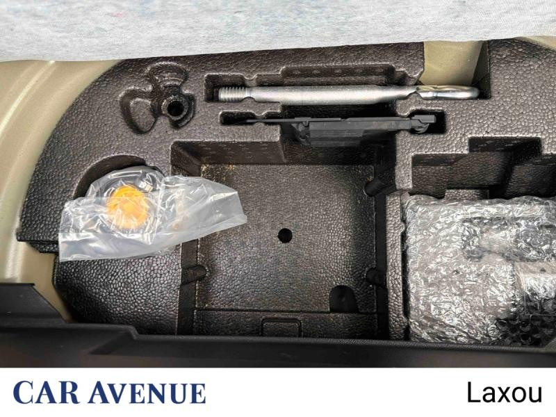 Used PEUGEOT 208 e-208 136ch Active Pack 2021 Noir Perla Nera (M) € 14870 in Nancy