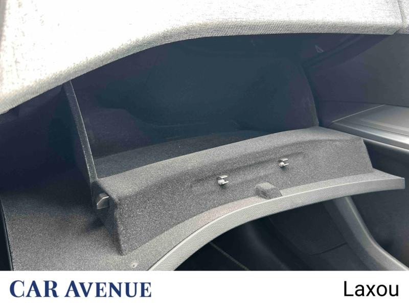 Used PEUGEOT 3008 1.2 Hybrid 136ch GT e-DCS6 2024 Noir Perla Nera (M) € 28012 in Nancy