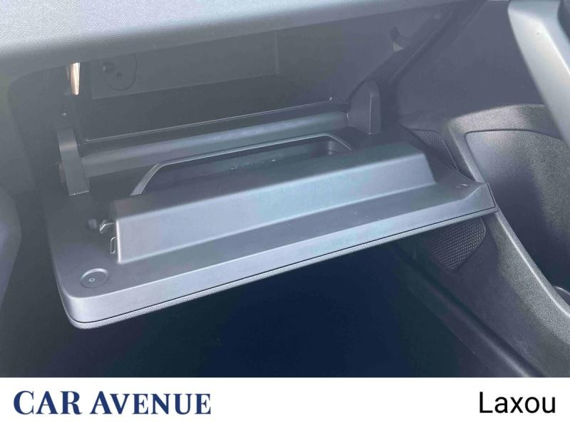 Used PEUGEOT 308 PHEV 180ch Allure Pack e-EAT8 2023 Blanc Banquise (O) € 22930 in Nancy