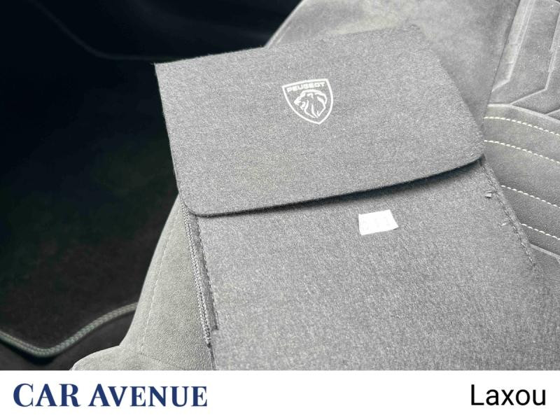 Used PEUGEOT 3008 1.2 Hybrid 136ch GT e-DCS6 2024 Noir Perla Nera (M) € 28012 in Nancy