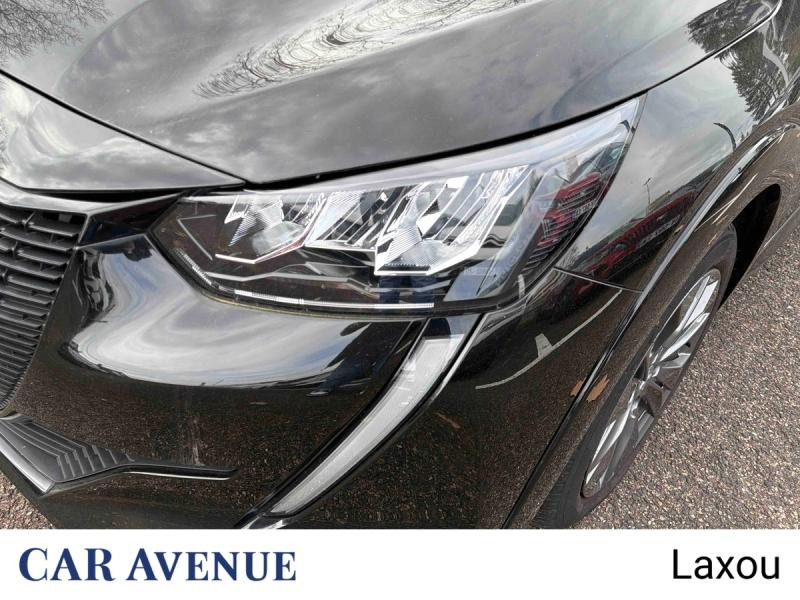 Used PEUGEOT 208 e-208 136ch Active Pack 2021 Noir Perla Nera (M) € 14870 in Nancy