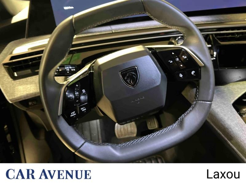 Used PEUGEOT 3008 1.2 Hybrid 145ch Allure e-DCS6 2025 Noir Perla Nera (M) € 32393 in Nancy