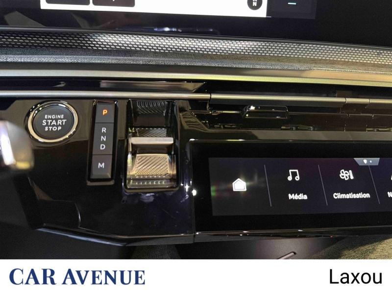 Used PEUGEOT 3008 1.2 Hybrid 145ch GT Exclusive e-DCS6 2026 Bleu Ingaro (M) € 44290 in Nancy