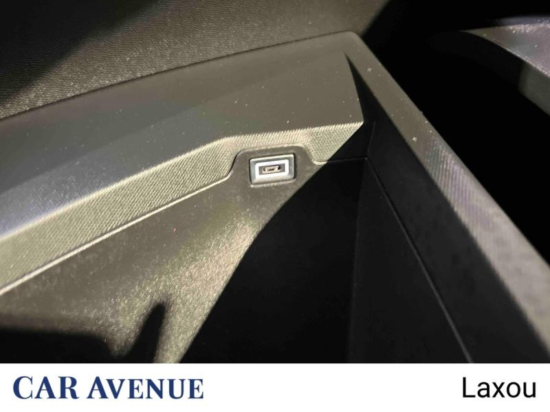 Used PEUGEOT 3008 1.2 Hybrid 145ch Allure e-DCS6 2025 Noir Perla Nera (M) € 32393 in Nancy