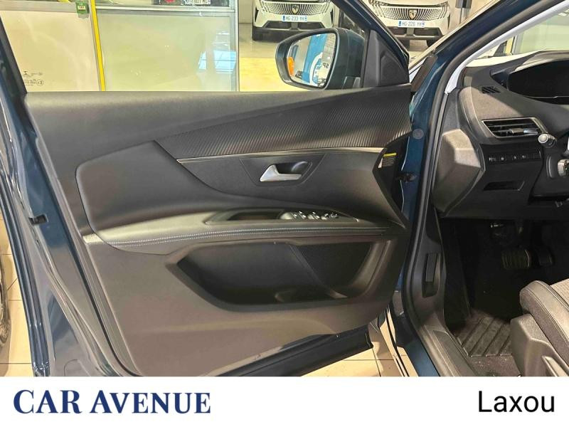 Used PEUGEOT 3008 HYBRID 225ch Allure e-EAT8 2021 Bleu Célèbes (M) € 20351 in Nancy