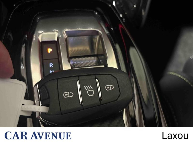 Used PEUGEOT 2008 1.2 Hybrid 136ch GT e-DCS6 2024 Gris € 25492 in Nancy